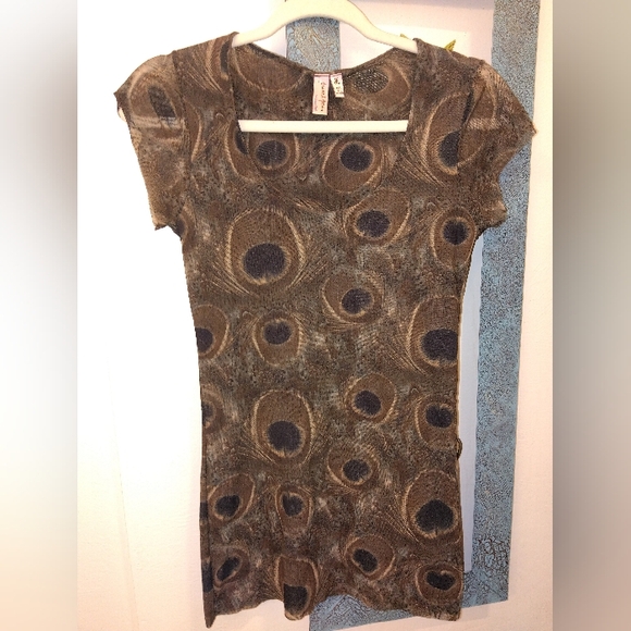 Sweet Pea by Stacy Frati Tops - Sweet Pea Stacy Frati Y2K Vtg Nylon Peacock Feather Short Sleeve Top Sz Large